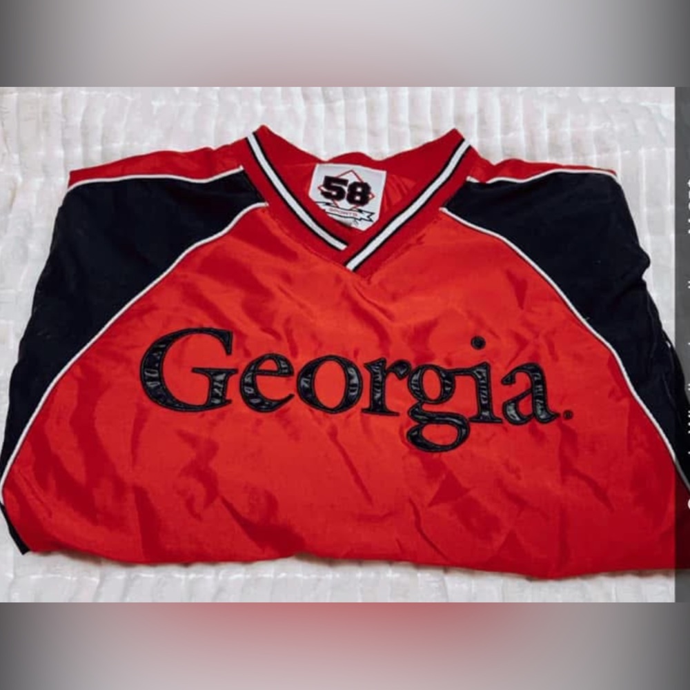 Georgia Bulldogs pullover/windbreaker 30$